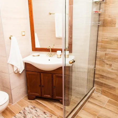 Filoxenia Maisonette Downtown Arachova!